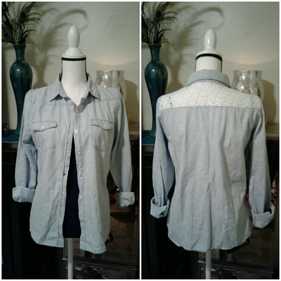 Thyme and Honey Tops - Lace back button down shirt